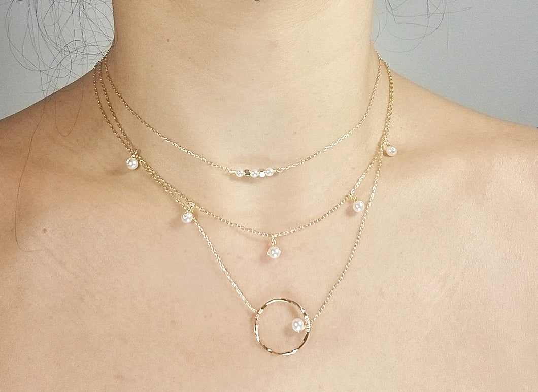 Mini pearl choker/pearl dangle necklace/pearl on round necklace
