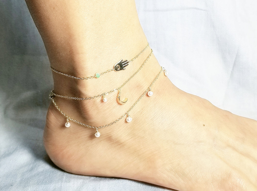 Gold Hamsa  anklet / Moon anklet / White pearls dangle anklet