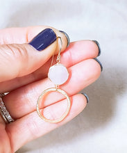 Load image into Gallery viewer, Brushed gold Rose quartz earring
