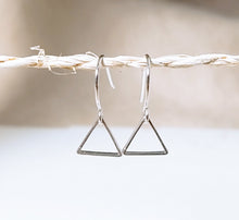 Load image into Gallery viewer, Minimalist triangle earring
