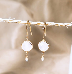 Rose quartz minimalist gold earring
