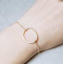 Load image into Gallery viewer, Brushed oval bracelets
