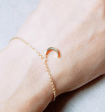 Load image into Gallery viewer, Moon dangle bracelet
