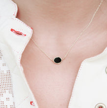Load image into Gallery viewer, Onyx single stone necklace
