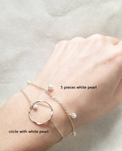 Load image into Gallery viewer, White pearl dangle bracelet / Round with pearl bracelet
